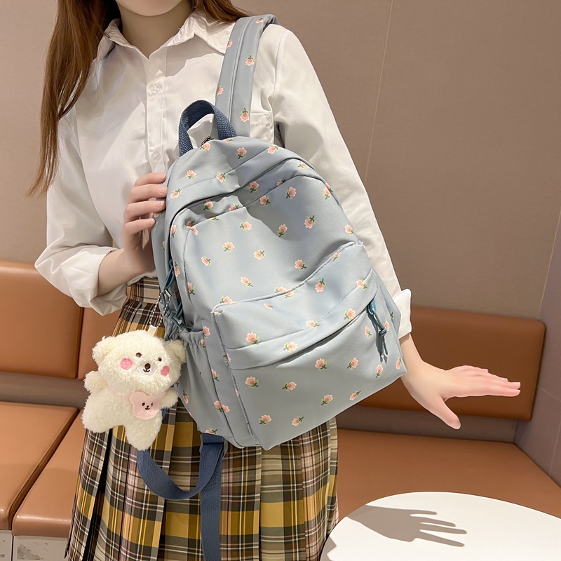 Small 2025 cross-border new style high appearance level artistic and casual primary school schoolbag, commuting and shopping small backpack pic 19