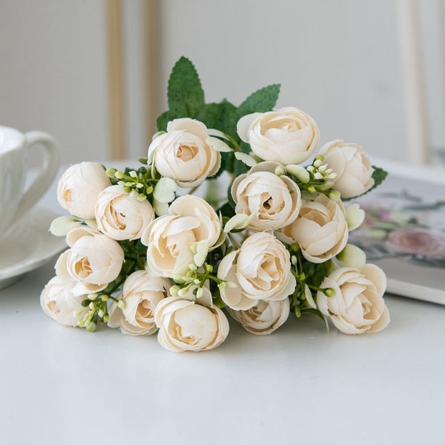 仿真5叉玫瑰小茶苞花束婚庆手捧花假花简约家居客厅餐桌摆设花艺详情6