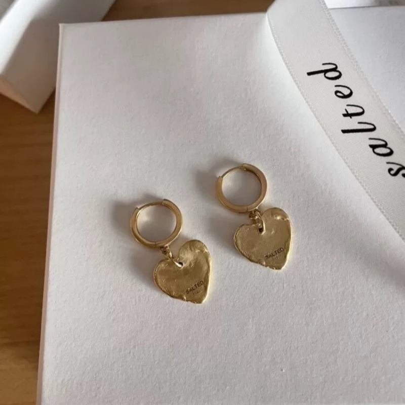 韩国fever博主同款爱心耳环女复古小众设计磨砂熔岩桃心吊坠耳钉详情6