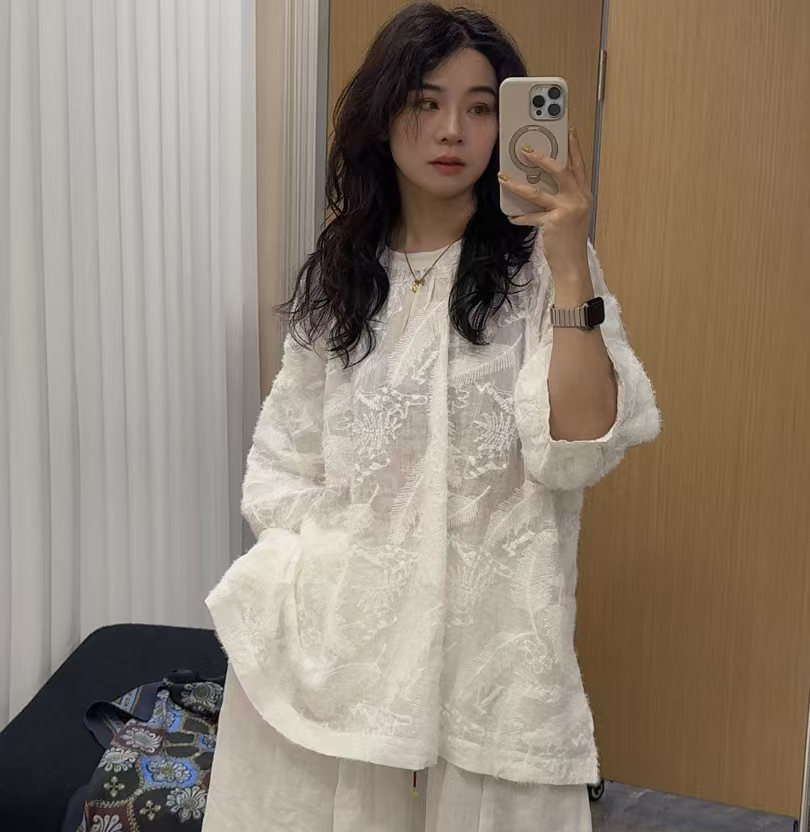 2025夏季新款苎麻羽毛刺绣T恤衫女文艺时尚纯色七分袖宽松套头衬详情7