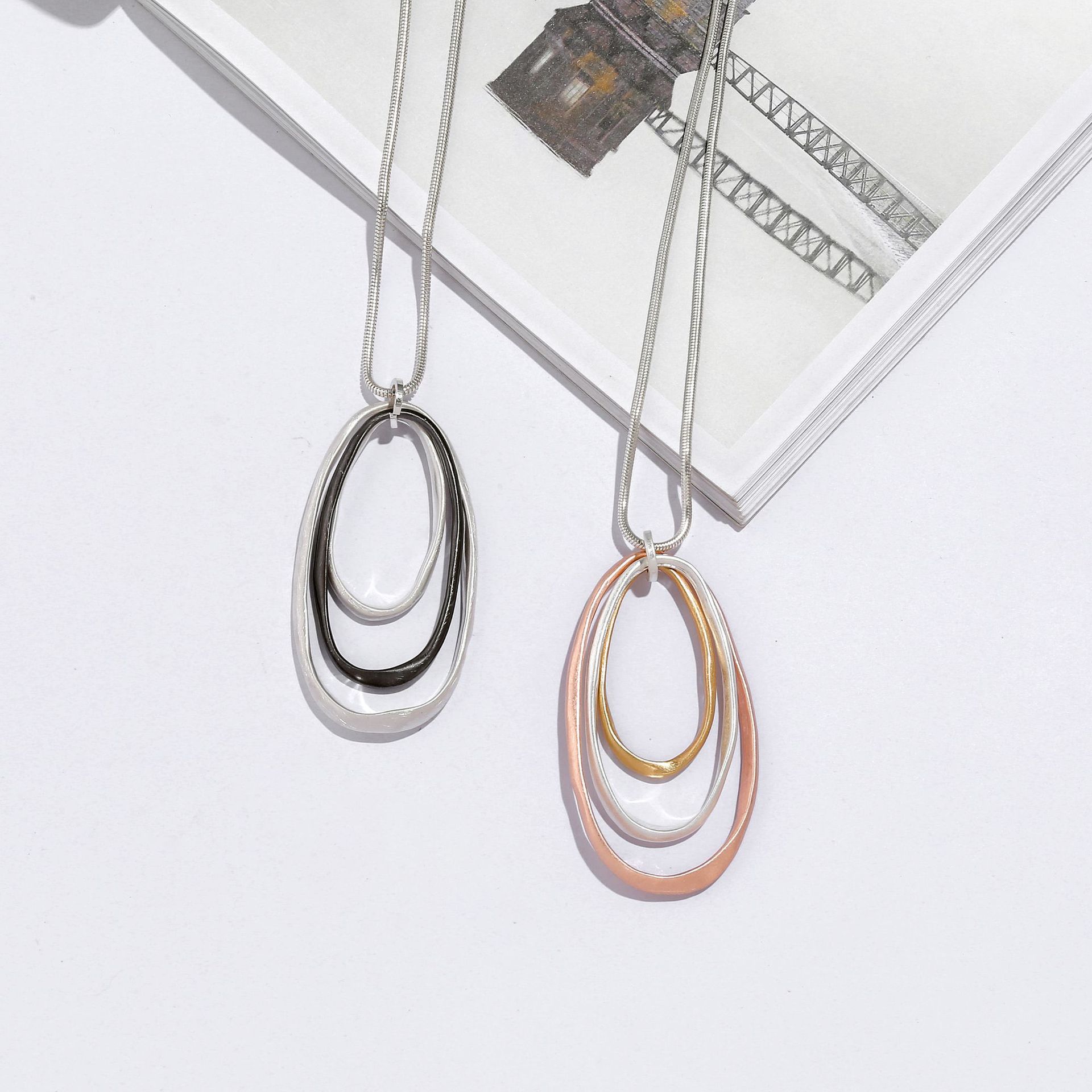 跨境饰品亚马逊爆款热销欧美复古长款项链几何吊坠女士金属毛衣链详情15