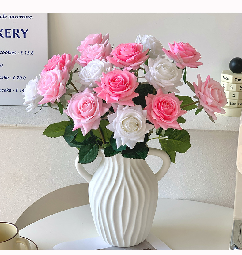 手感保湿润玫瑰花高级感逼真仿真花假花居装饰婚庆手捧花厂家批发详情13