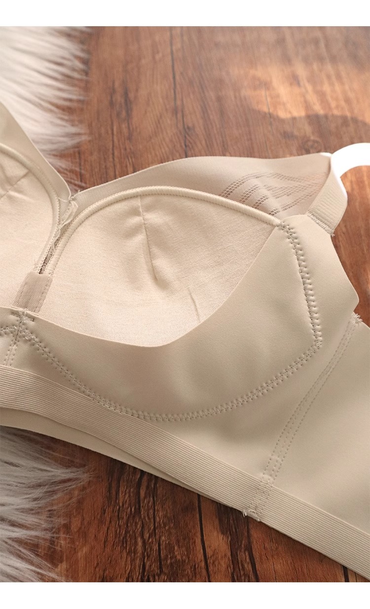 桑蚕丝真丝无痕内衣女小胸聚拢显小收副乳防下垂无钢圈文胸罩秋冬详情8