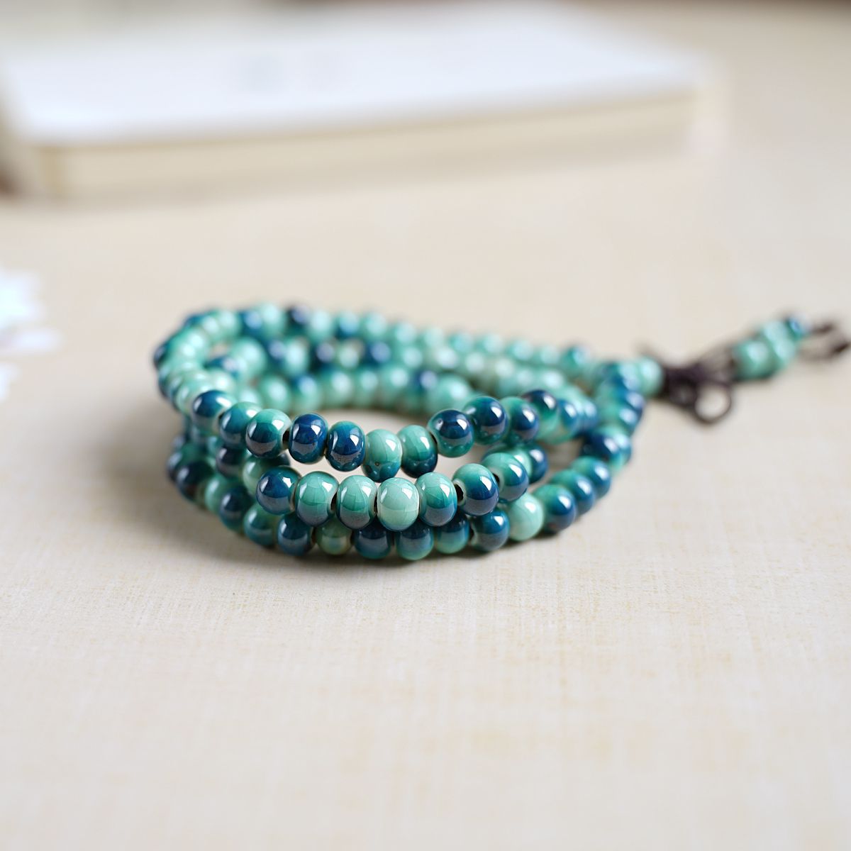 New Chinese-style playing three-circle stacked 108-bead Jingdezhen ceramic bracelet jewelry for women wholesale, ethnic style bracelet for women pic 4