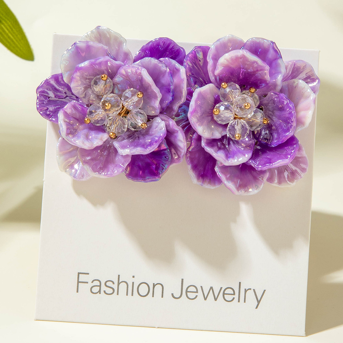 亚马逊跨境清新甜美彩色树脂花瓣花朵耳钉气质多巴胺 耳环耳饰女详情72