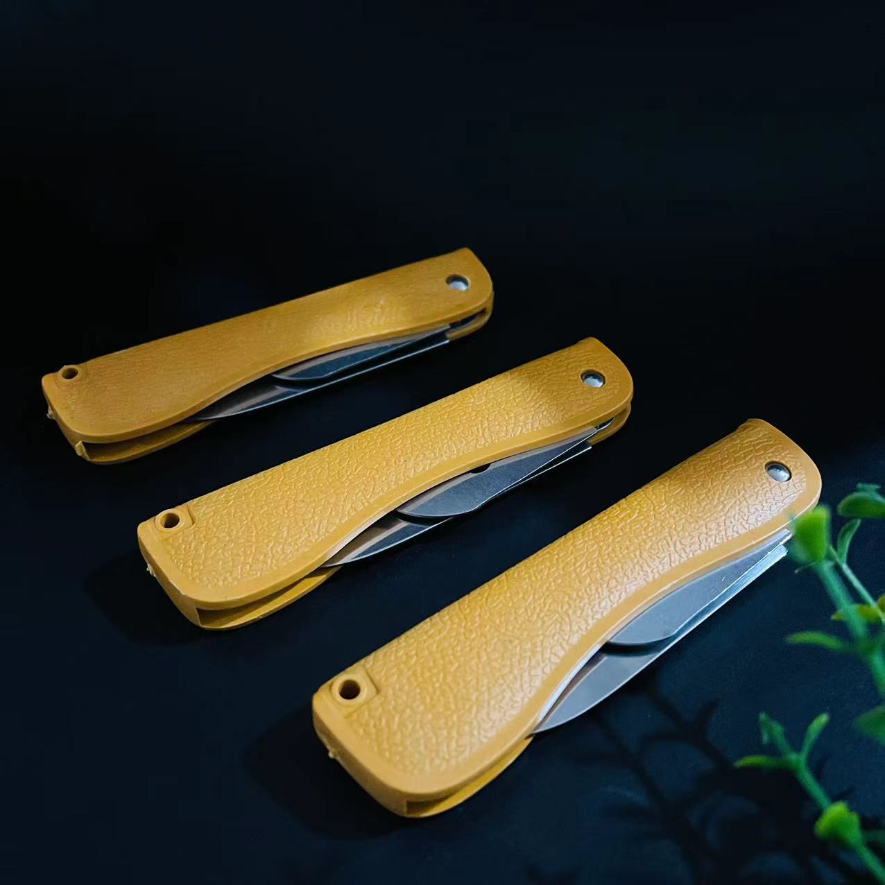 【 Packaging Area 】 Dual-purpose folding knife 50/ bag 1000/ box Dual-purpose folding knife Multi-functional kitchen household fruit slicer Fruit knife with bottle opener Bottle screwdriver 2 yuan supply pic 6