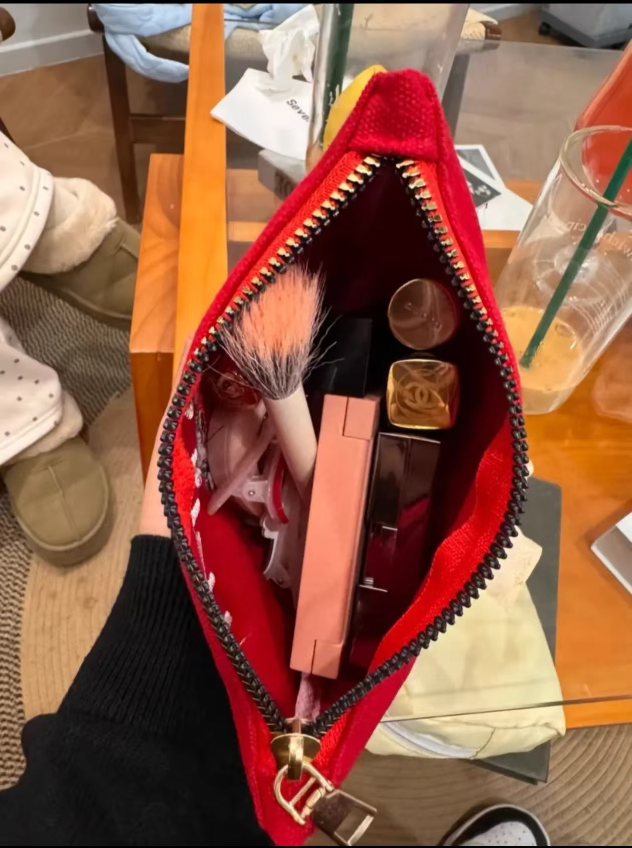 日本凯蒂猫复古风kitty洋气收纳包50周年限定款单肩手提包零钱包详情11