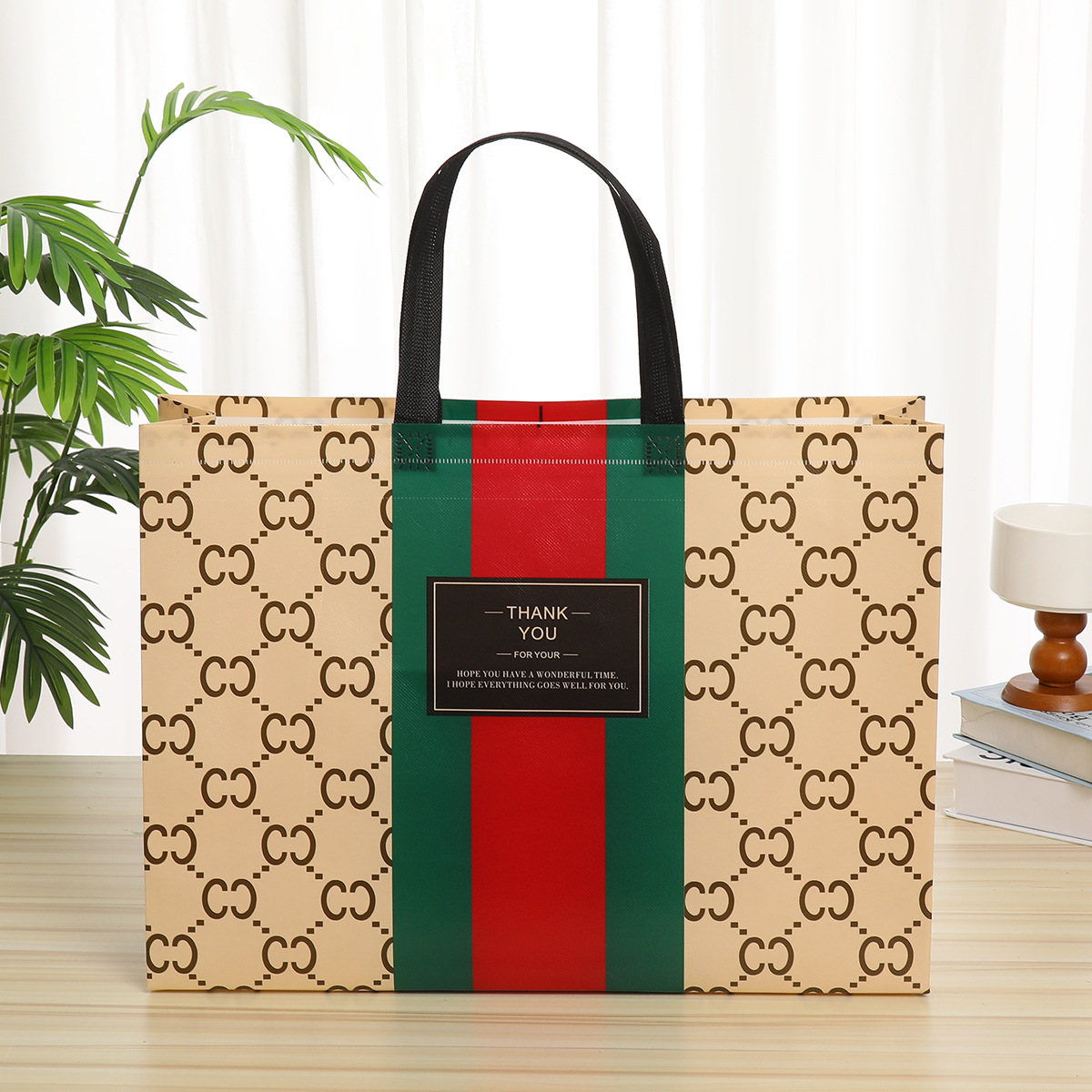 亚马逊跨境现货批发 圣诞时尚覆膜无纺布袋 购物手提袋 防水收纳袋 环保耐用详情16