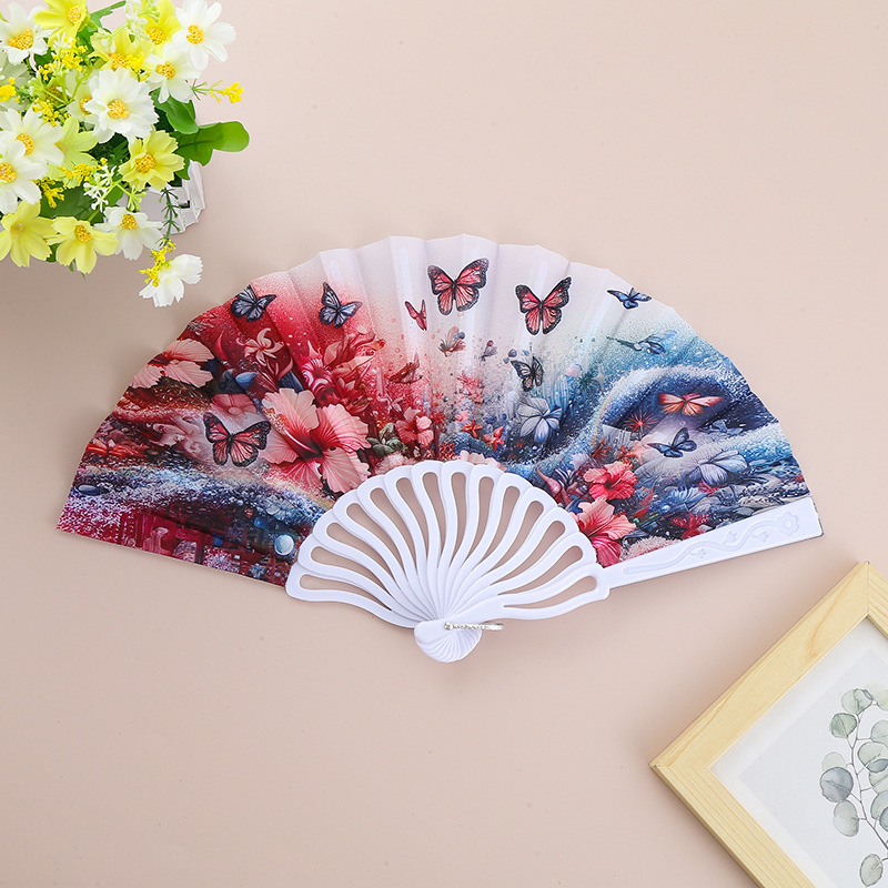 A classic Lolita lace folding fan cheongsam fashion show photo with the same style as Douyin. A dark-themed retro fan. A lady holding a fan pic 6
