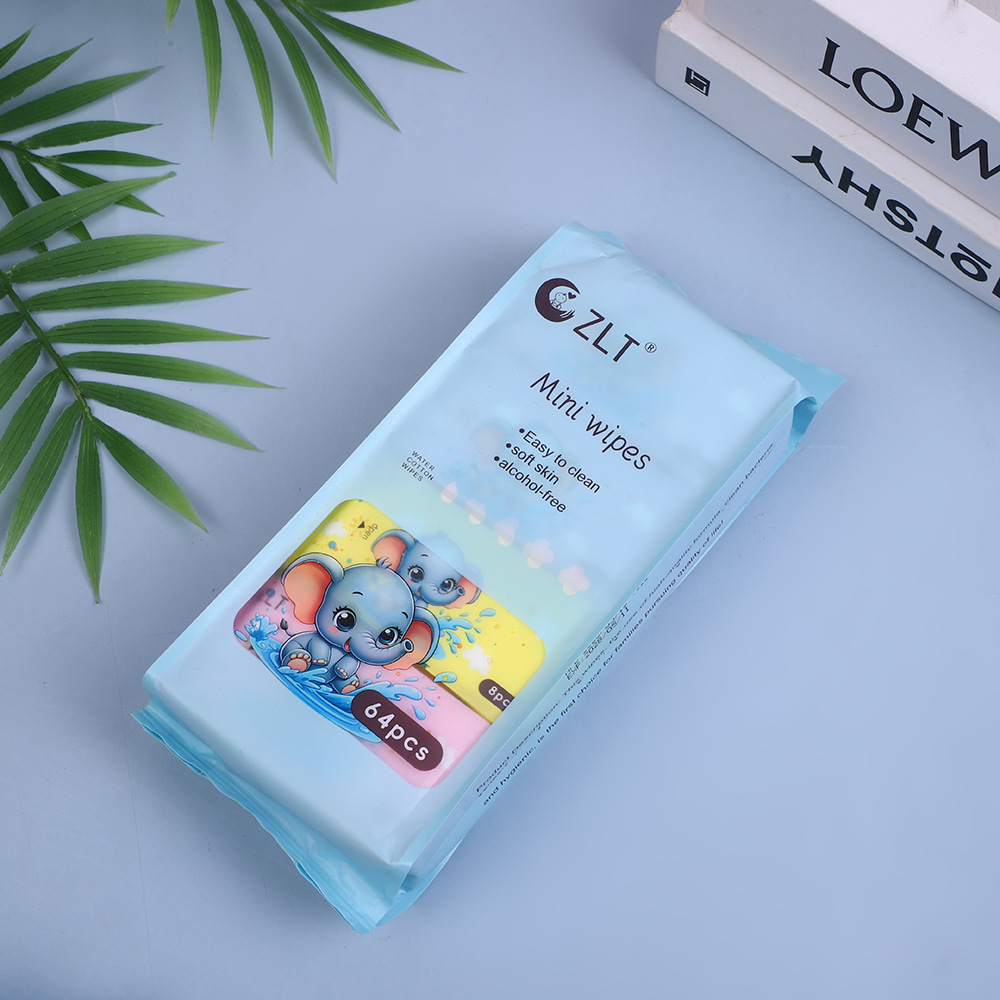 湿巾跨境便携小学生婴儿手口纯水湿纸巾儿童上学清洁用手帕纸草本详情3