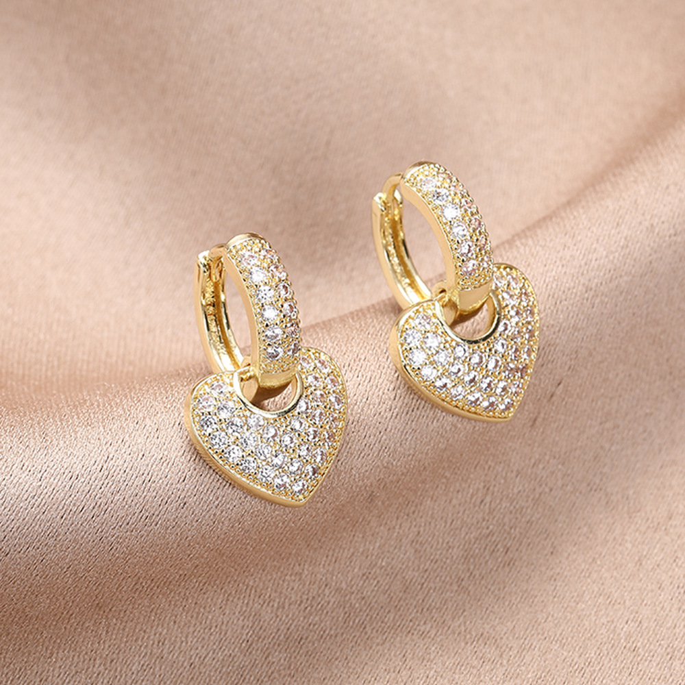 KIMOJ新款耳饰日韩时尚气质优雅小女人满钻锆石微镶桃心爱心耳钉耳环耳扣饰品女详情5