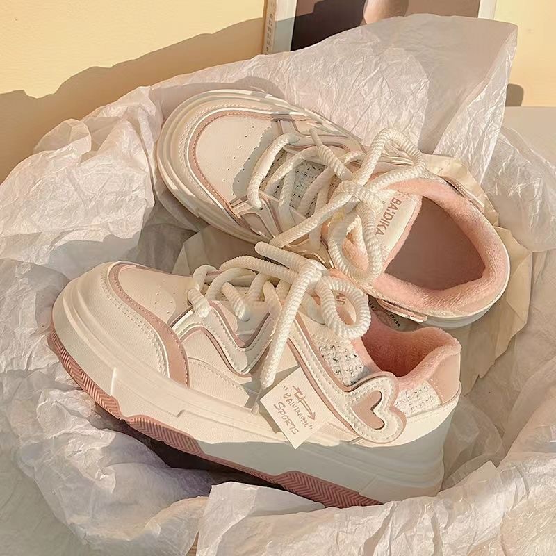 时尚爱心面包2024春秋新款小白鞋学生休闲鞋百搭运动底板鞋超轻详情5