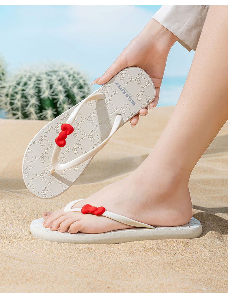 Sanrio's officially authorized HelloKitty flip-flops are cute and adorable for women's summer outerwear, featuring flat, anti-slip beach slippers pic 11