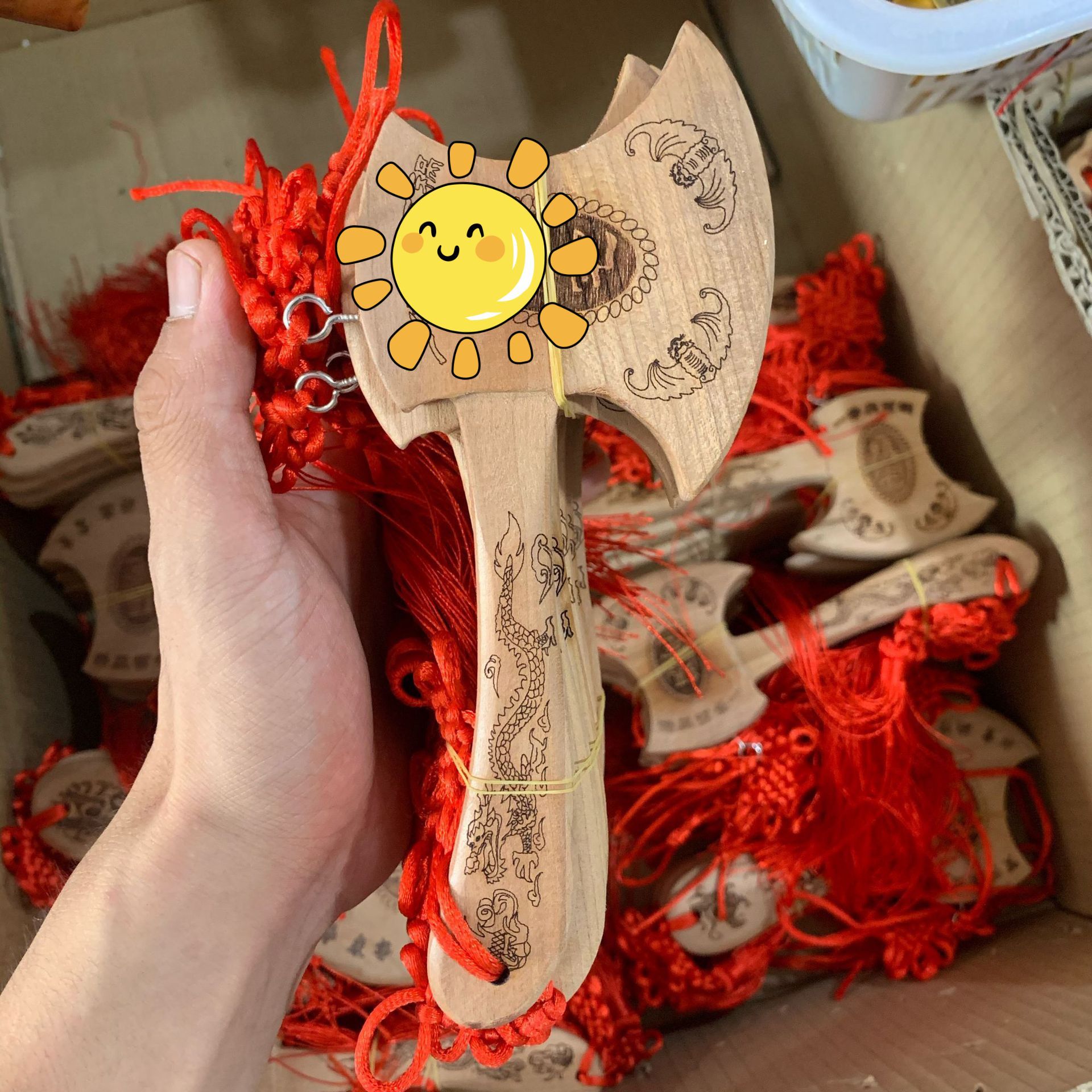 桃木剑原色一体剑雕刻桃木斧挂件小号宝剑儿童玩具工艺桃木剑批发详情39