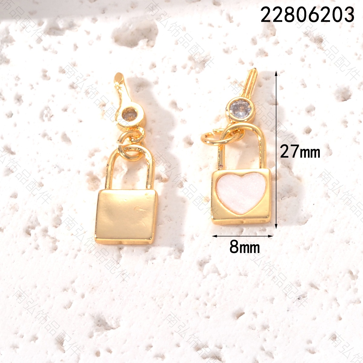 Pearl necklace pendant, copper plated with 18k gold and set with white shell heart lock key tag, DIY jewelry accessory pic 4