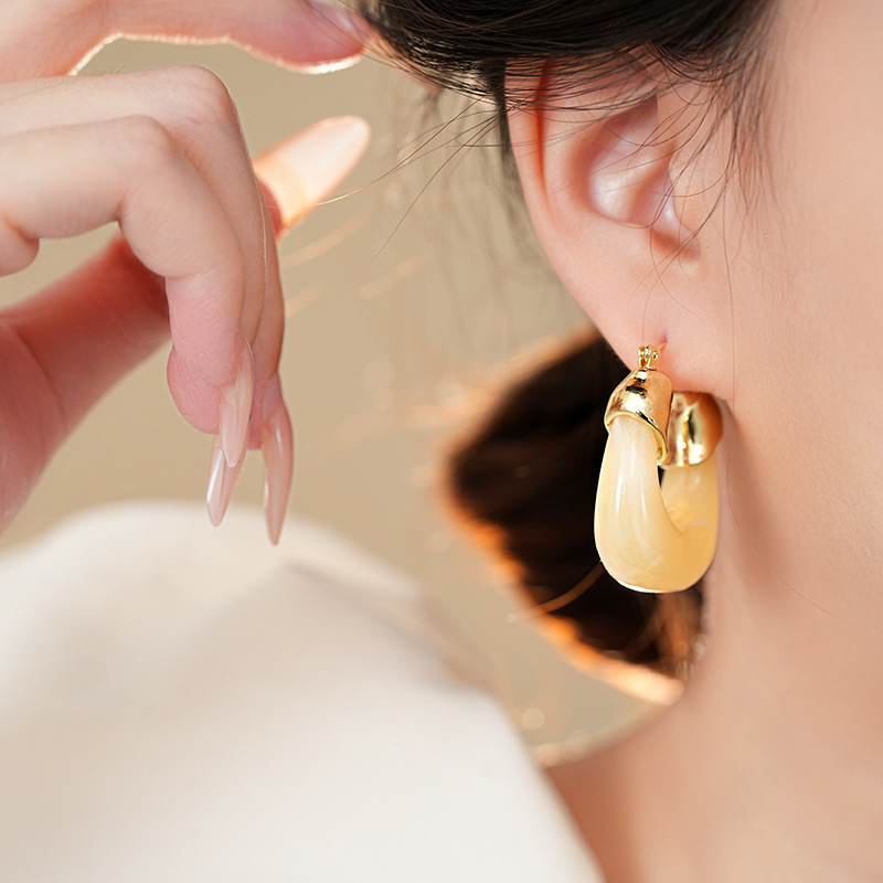 韩国复古树脂字母包包耳环简约个性设计耳扣潮流气质高级感耳饰女详情8