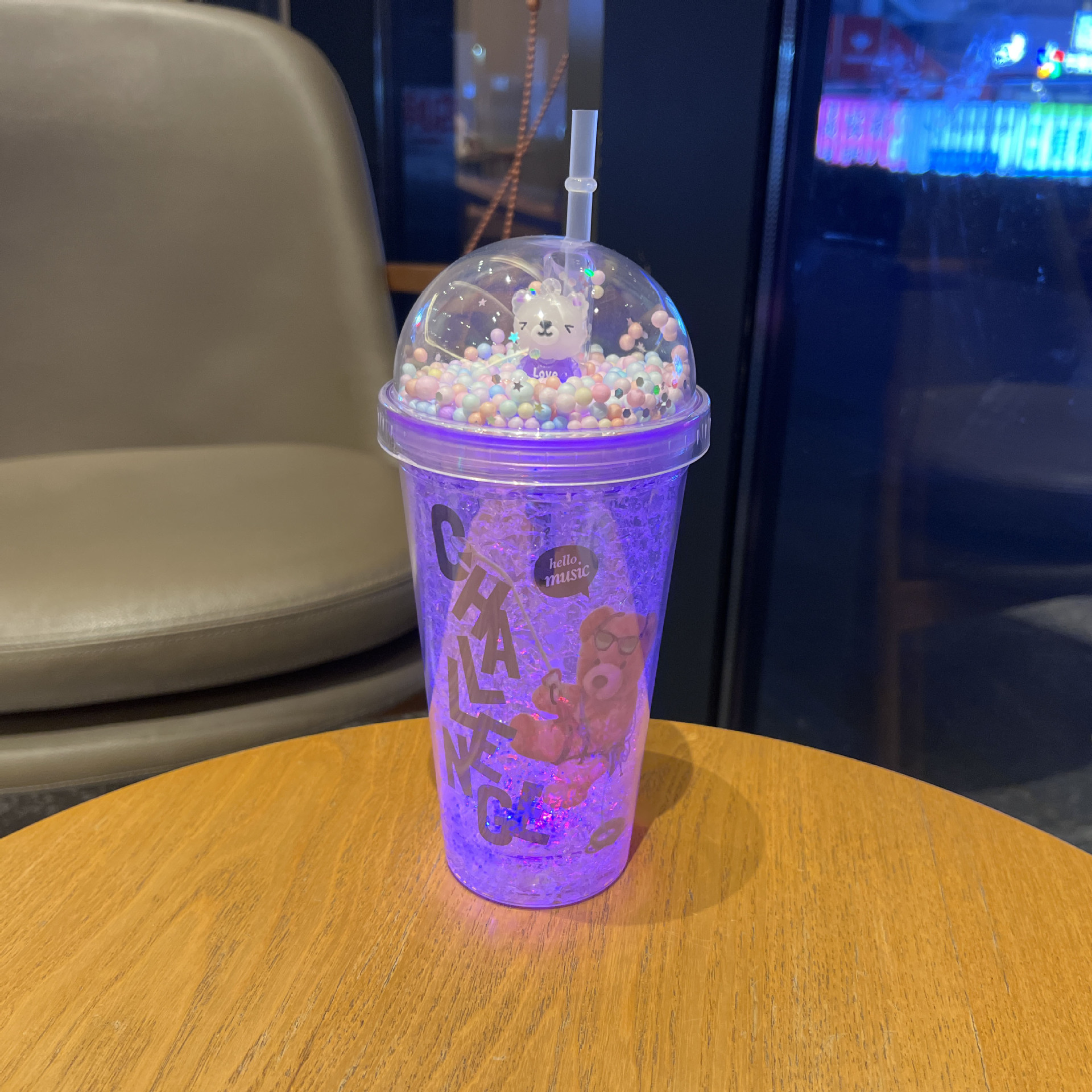 跨境新款卡通小熊杯双层塑料水杯可爱儿童便携高颜值吸管杯碎冰杯详情17