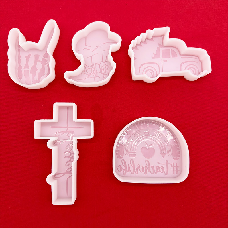 胖鬼手尺子车载香薰蜡烛硅胶模具diy靴子大十字架树脂滴胶模具详情6