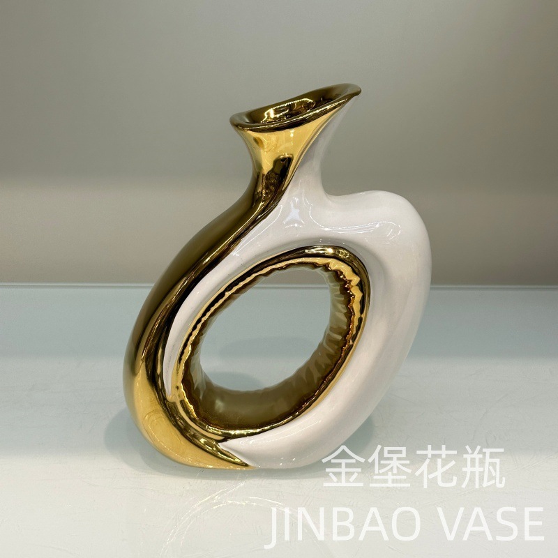 Nordic popular ceramic vase, gilded office and living room decoration item, fresh flower simulation flower arrangement, flower container, heart pic 30