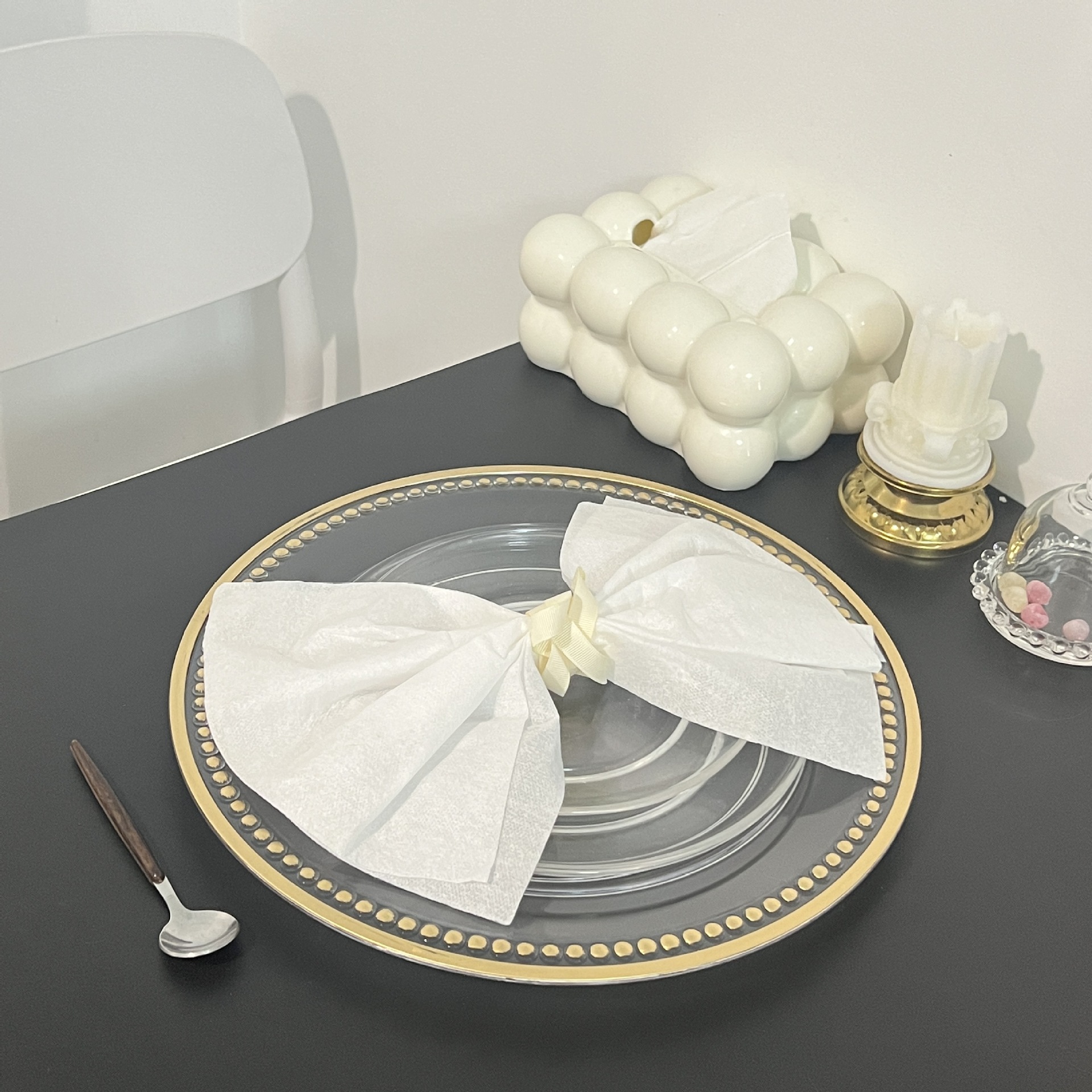 外贸透明婚礼酒店派对烫金工艺装饰塑料玻璃主盘chagerplate详情1