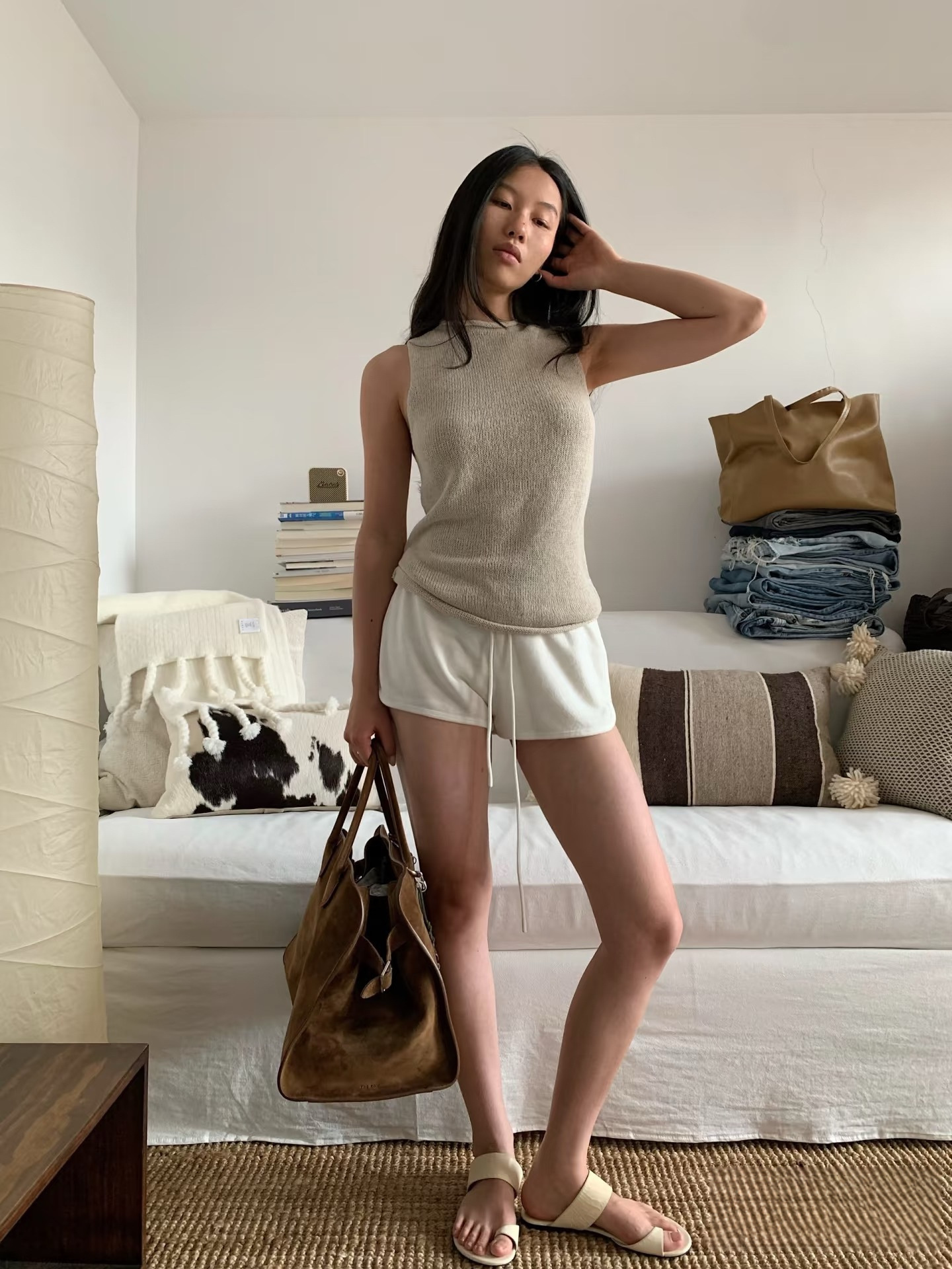 新款百搭多色亚麻棉感粗针织肌理颗粒半高领卷边毛织无袖背心5111详情31