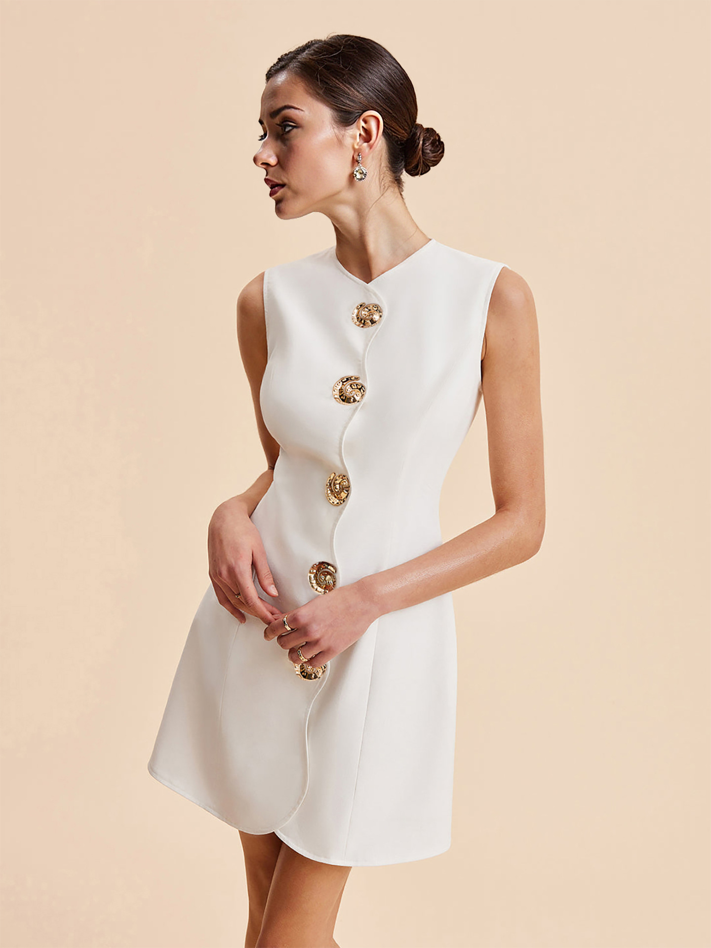 夏欧美外贸跨境女装亚马逊精品爆款无袖圆领系扣纯色短款连衣裙详情9