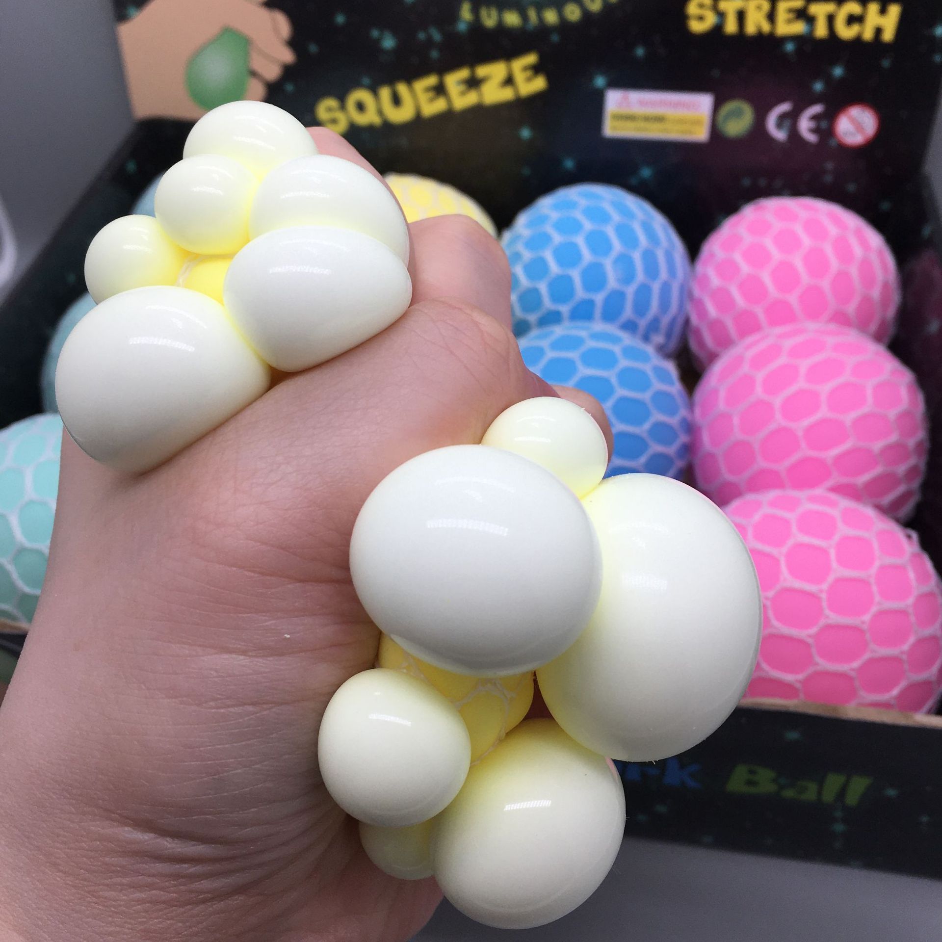 跨境电商热卖豆腐球6cm草球面粉球发泄纹路球成人tpr捏捏乐慢回弹详情7