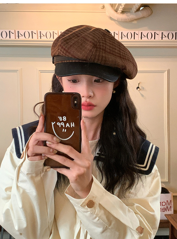 Cool and elegant checkered retro British octagonal newsboy hat for women 2024 new style face-enhancing small beret pic 10