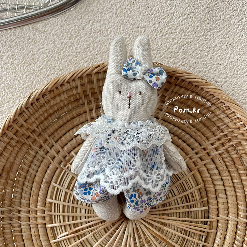 新款韩版森系甜美兔兔娃娃蕾丝碎花裙小公仔中小儿童玩具配饰挂件详情11