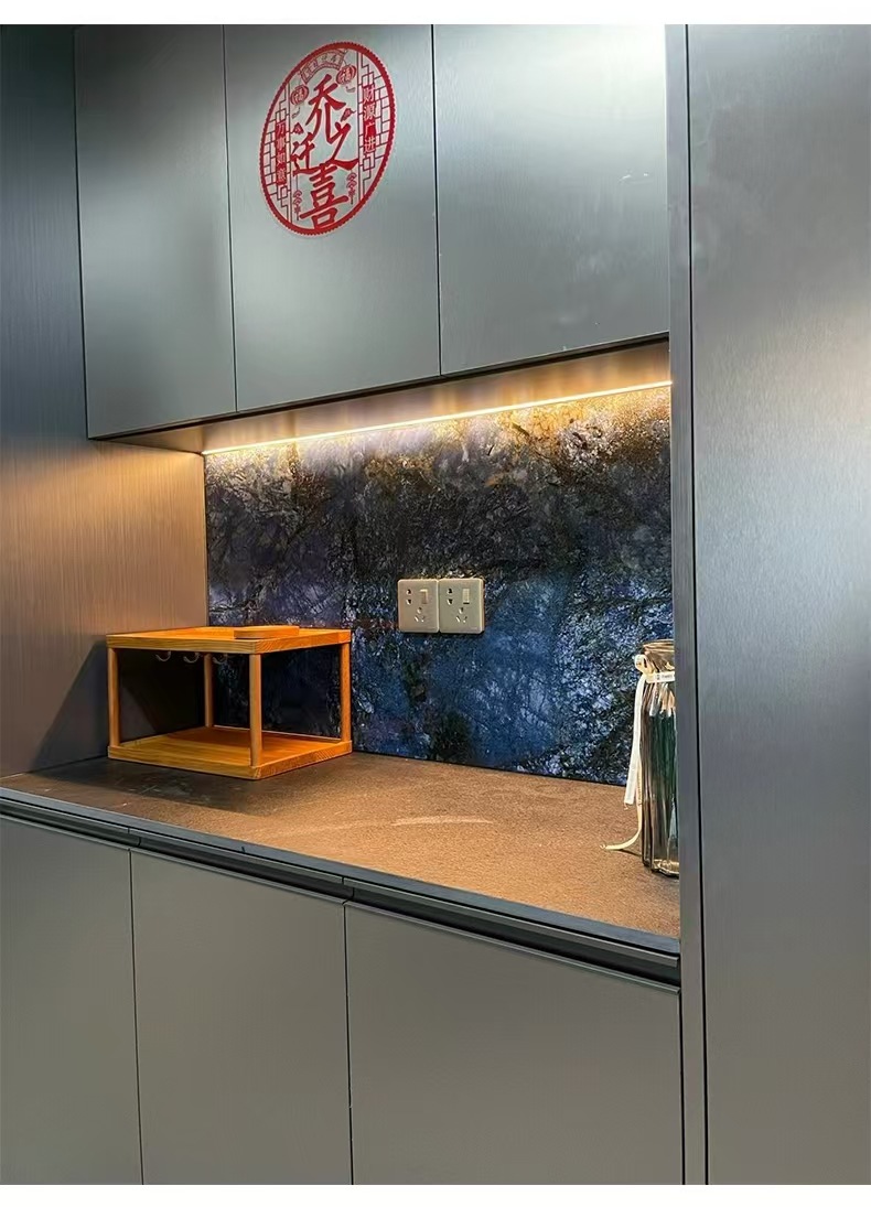 竹炭木金属板金属拉丝饰面板碳晶板镜面护墙板竹木纤维装饰木饰面详情30