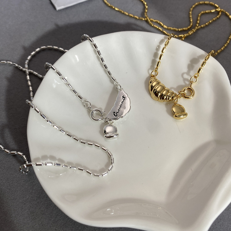 韩国小众设计高级感冷淡风法式毛衣链牛角包吊坠简约百搭锁骨链女详情6