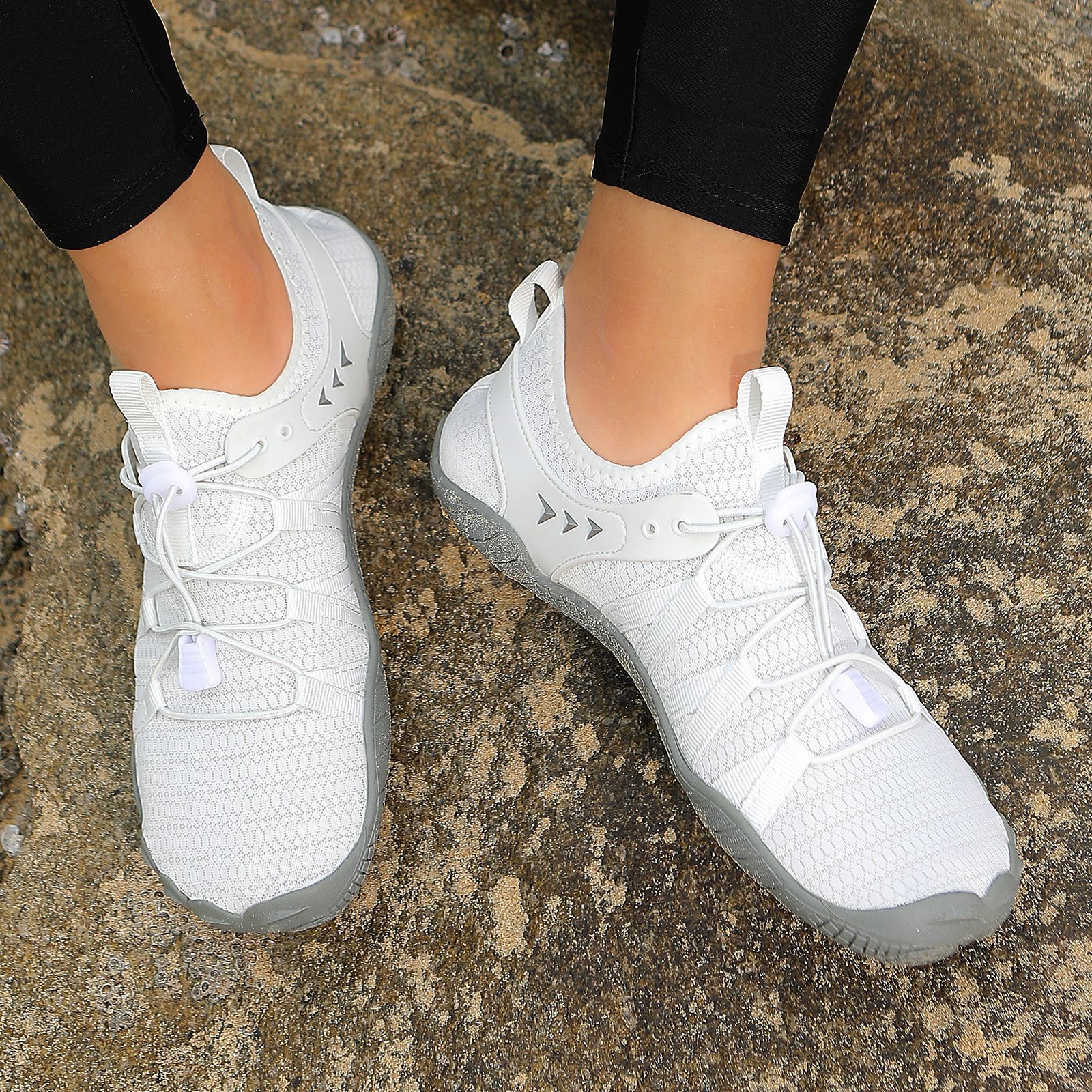 跨境亚马逊成人溯溪鞋沙滩潜水游泳鞋户外休闲涉水鞋徒步跑步鞋详情44