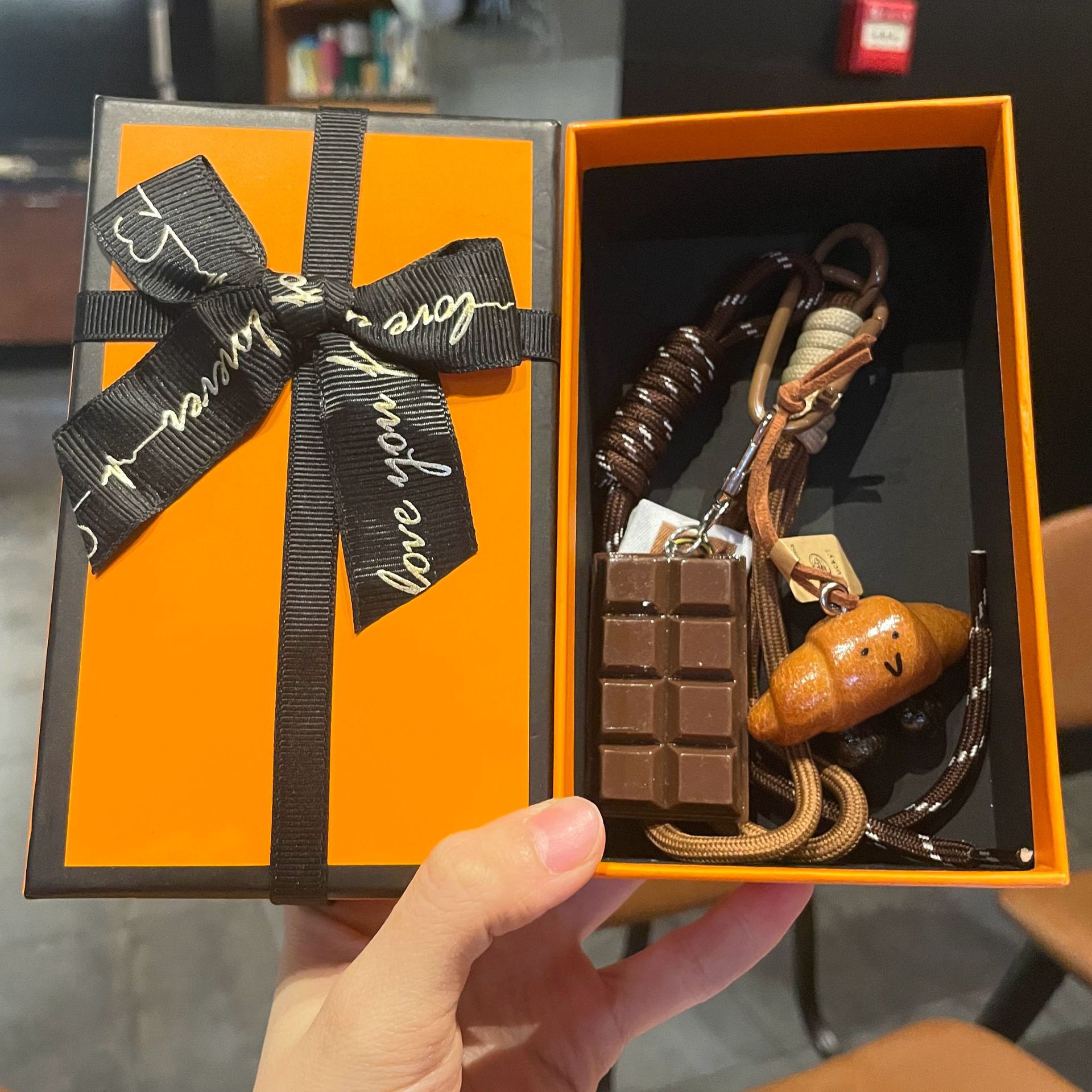 miu风碱水面包钥匙扣秋冬美拉德系可爱面包挂件学生情侣书包装饰详情18