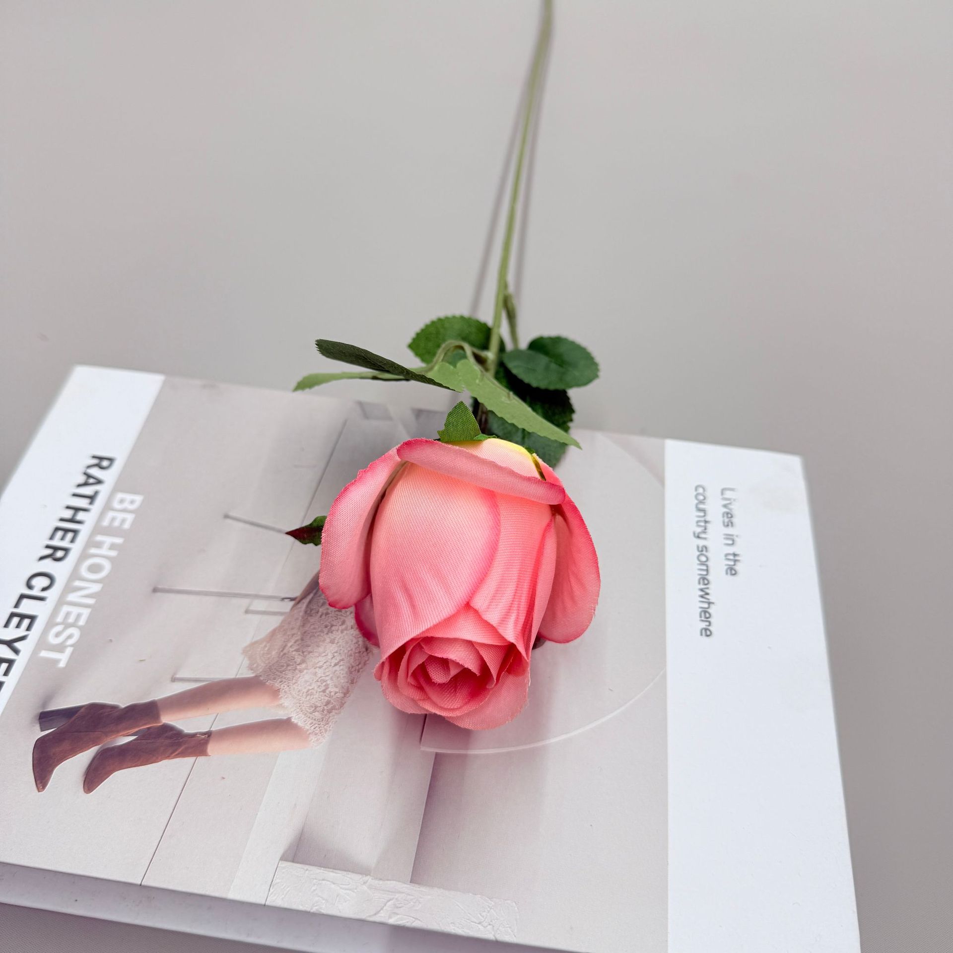 单只玫瑰仿真花橱窗玫瑰瀑布居家酒店婚礼玫瑰花墙装饰绢花假花详情5