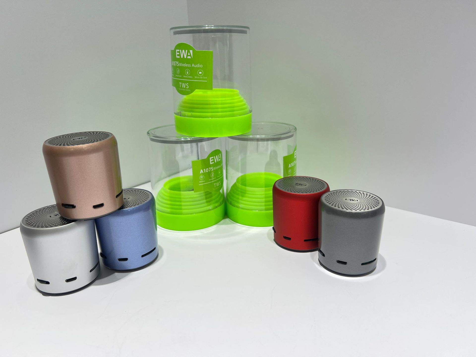EWA-A107S Mini Outdoor portable TWS waterproof subwoofer Bluetooth speaker factory direct sales pic 17