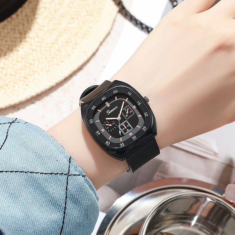 新款抖音高颜值女时尚硅胶带方形手表 女士三针石英腕表外贸详情5