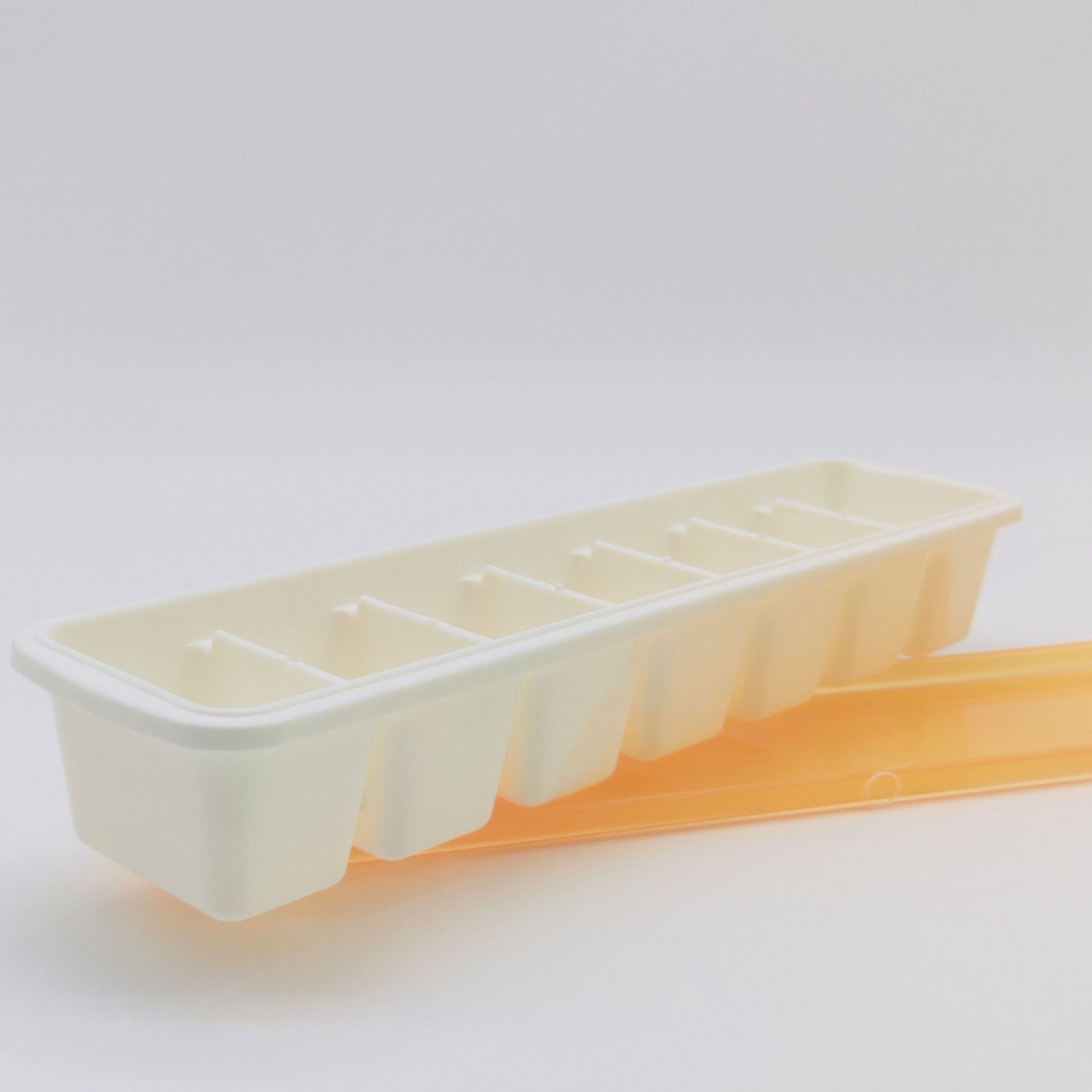 Home congeladores de hielo cubitos de hielo de plástico moldes de congelación máquina de hielo con tapas cajas de hielo cuadradas congeladores almacenamiento pic 6