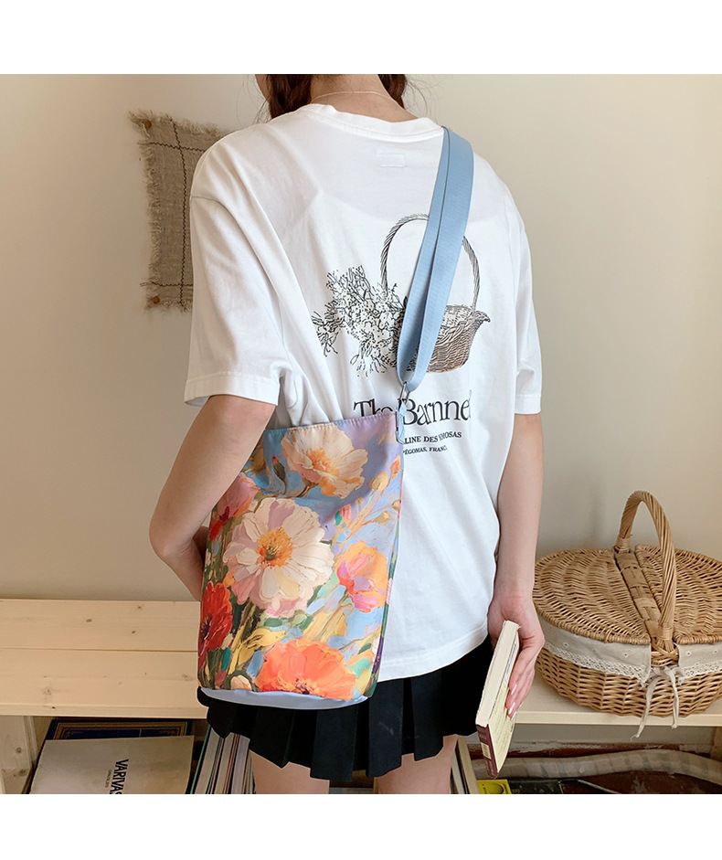 大容量国风印花水桶包女创意花卉个性手提单肩包设计感休闲斜挎包详情36