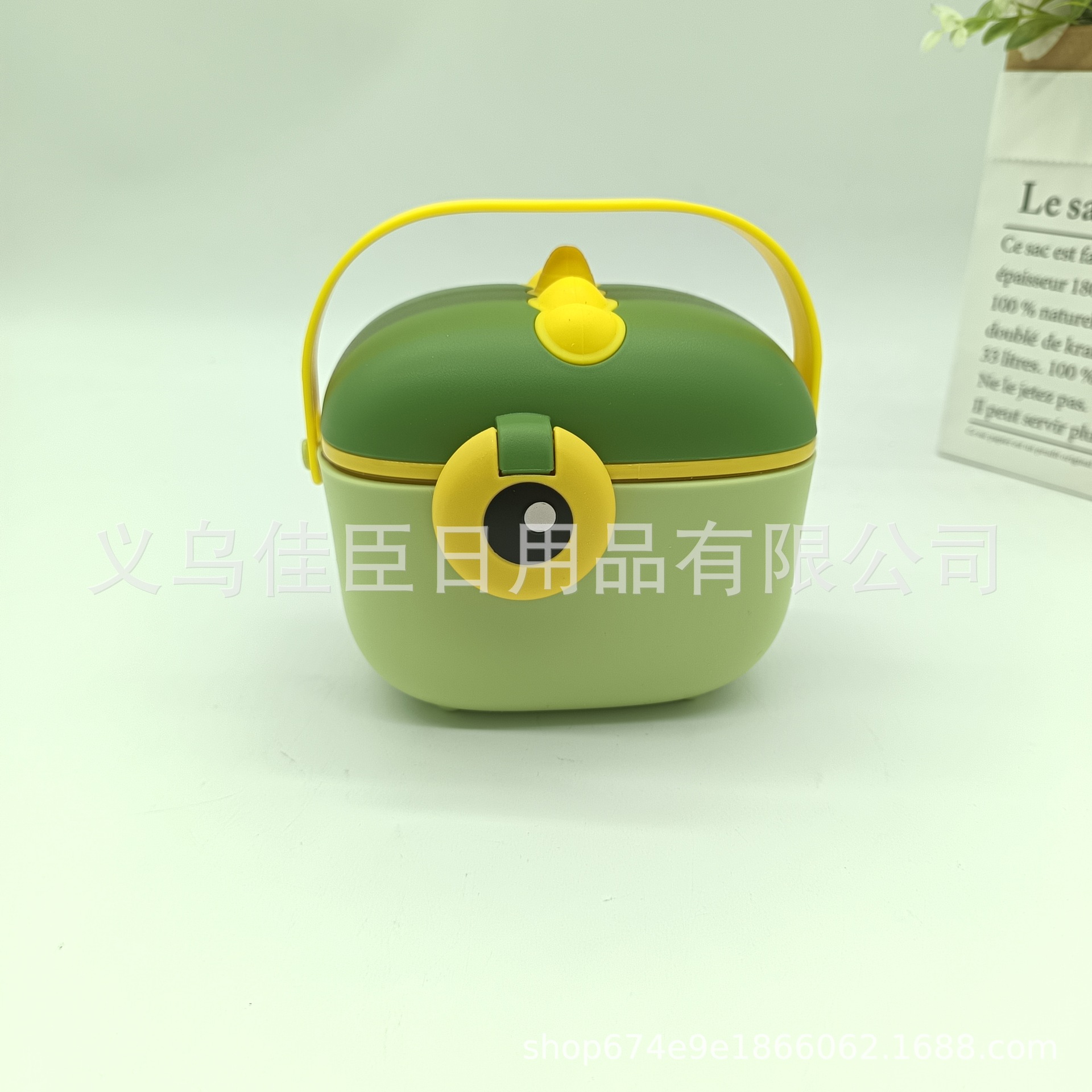 跨境热销宝宝奶粉分装盒高颜值萌趣可爱奶粉罐手提外出便携奶粉盒详情6