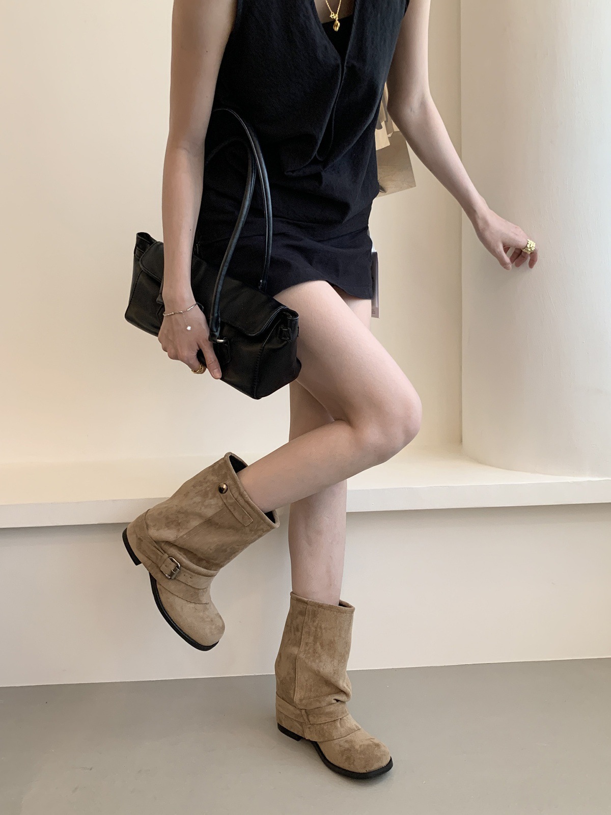 辣妹裤管短靴女褶皱堆堆靴女2025新款复古英伦风美拉德西部马丁靴详情11