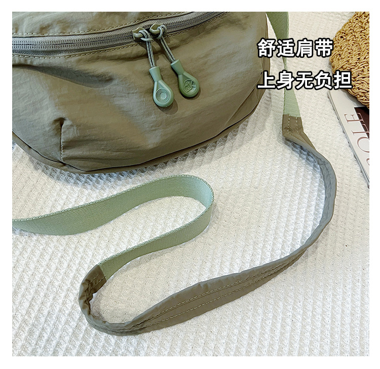 包包女高级感单肩布包小众百搭斜挎女包日系新款外出休闲化妆小包详情11