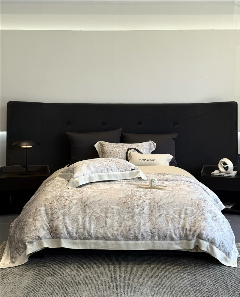 Cool ultra-fine denier Tencel summer light and cool condensation filament four-piece set, elegant printed sweat-absorbing nude bedding pic 48