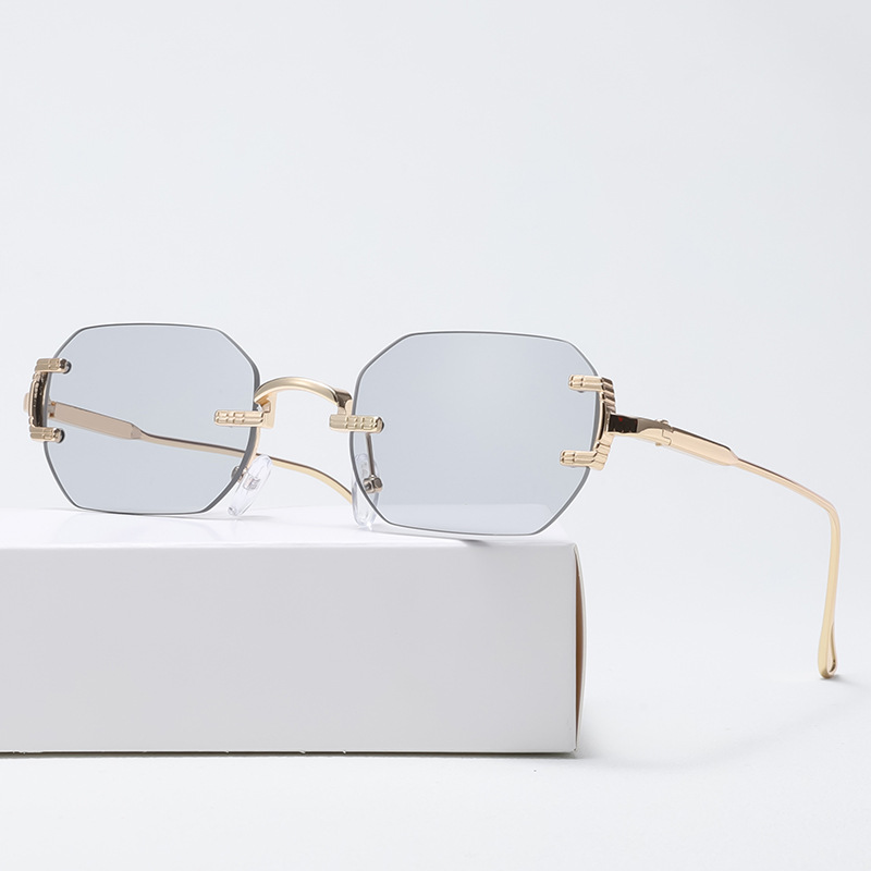 时尚高级感太阳眼镜网红同款切边墨镜女款时尚高颜值太阳镜详情5