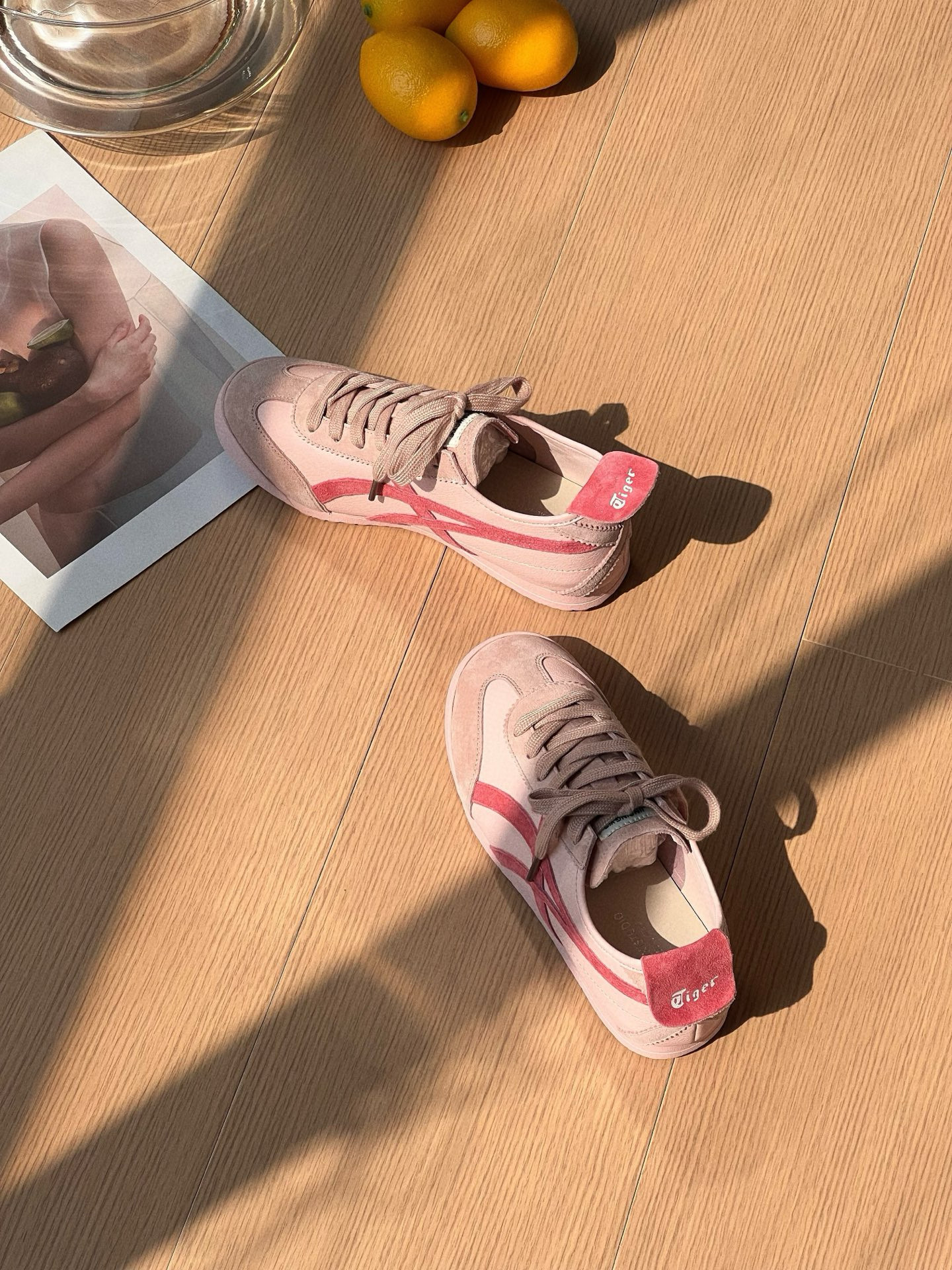 Leather retro red De Xun shoes for women, 2025 new style American flat sports Forrest Gump casual shoes, cowhide white sneakers pic 11