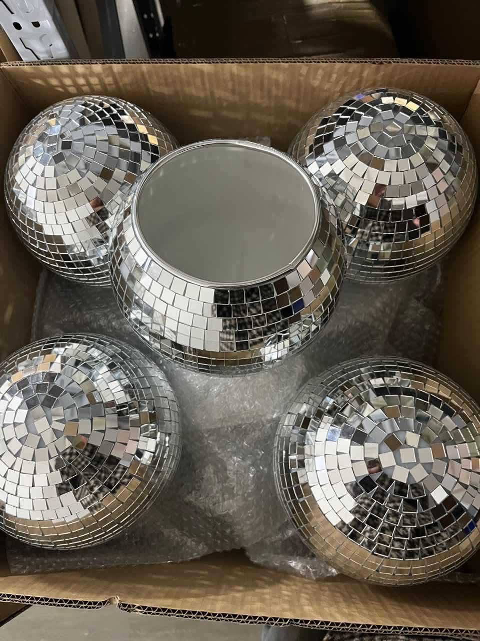 跨境Disco Ball Planter悬挂镜面球形塑料花盆园艺吊篮迪斯科花盆详情10