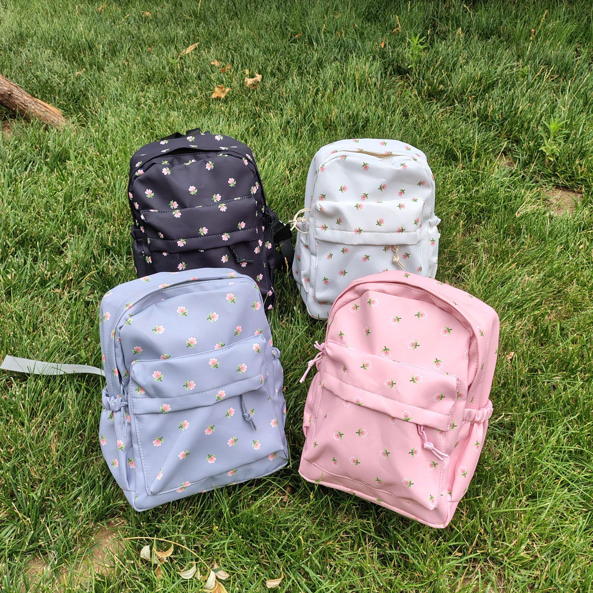 Small 2025 cross-border new style high appearance level artistic and casual primary school schoolbag, commuting and shopping small backpack pic 38