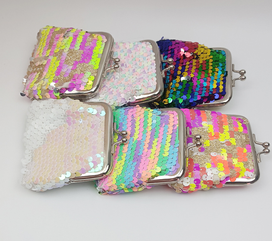 新款3寸双面彩虹亮片零钱包 硬币收纳包 铁扣夹子包 幻彩鱼麟片包详情1