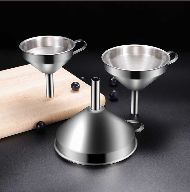 Ain 304 stainless steel wine ladle, over 1 jin specification, soy sauce measuring spoon, Chinese-style hook, thickened wine ladle with a strainer pic 19