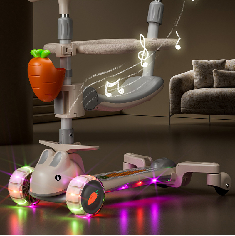 多功能儿童滑板车可坐可滑行一键折叠踏板车带音乐灯光玩具滑行车详情31