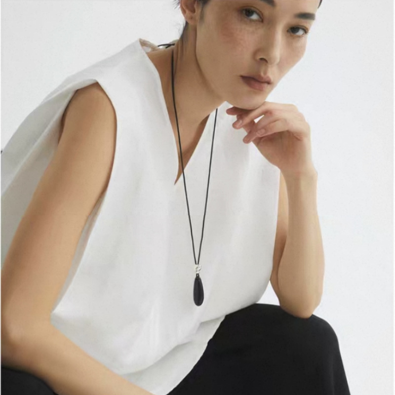新款黑色玛瑙水滴项链女小众轻奢设计感卫衣链时尚气质颈链锁骨链详情3